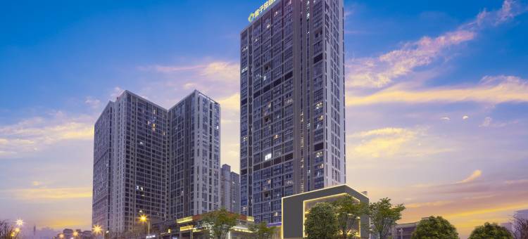 MONKEY·猴子旅途酒店(万象汇购物中心奥林匹克体育中心店)图片