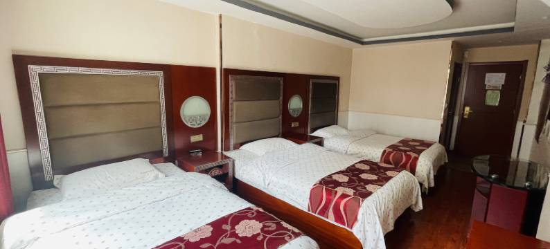 西宁尚铂品质宾馆(西宁东关清真大寺店)图片