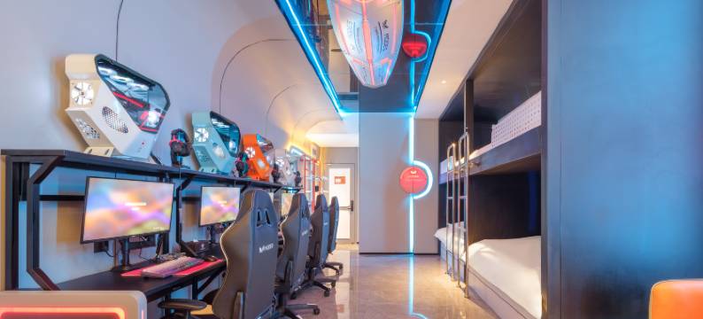 创游咔电竞酒店(上海宝山万达广场共康路地铁站店)图片