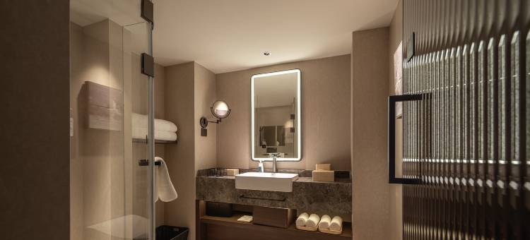 西安钟楼南门亚朵酒店图片