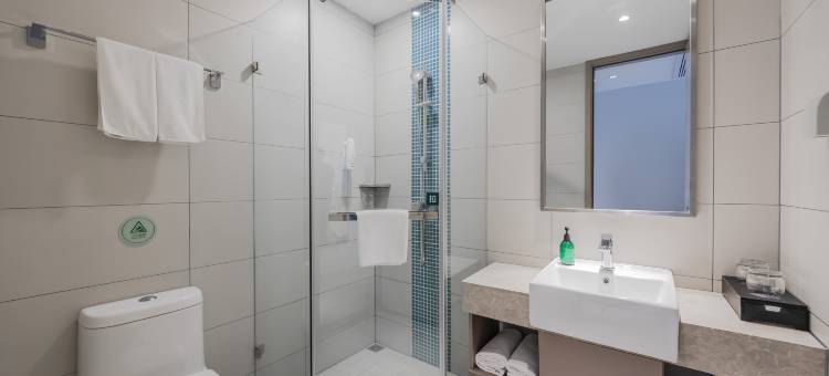 艺龙安云酒店(南京桥北弘阳广场柳洲东路地铁站店)图片