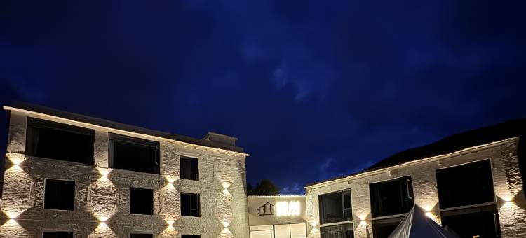 四州·隐于自然民宿(康定新都桥店)图片