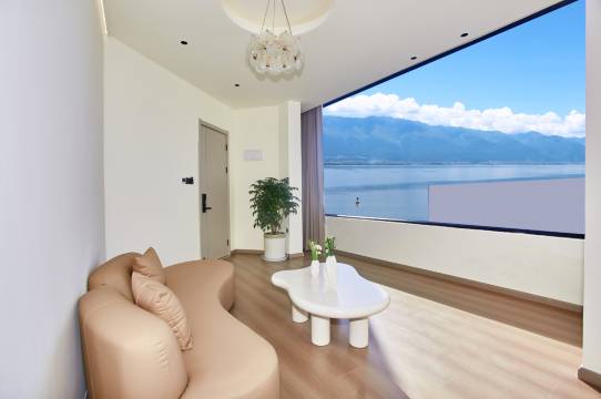 屿海之邻|270°一线海景星空日落私汤·度假山居(洱海观景店)图片