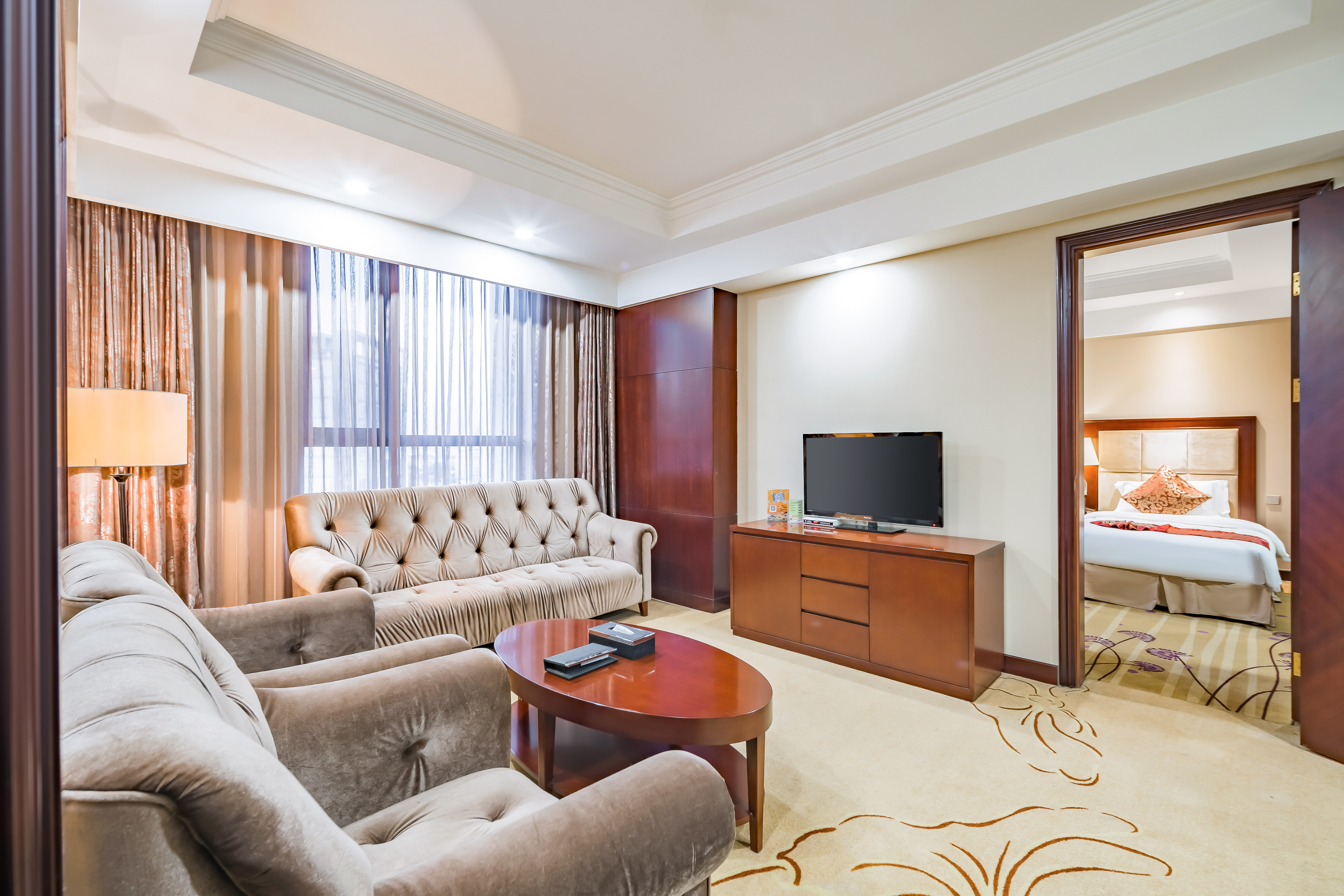 Jin Long International Hotel Over view