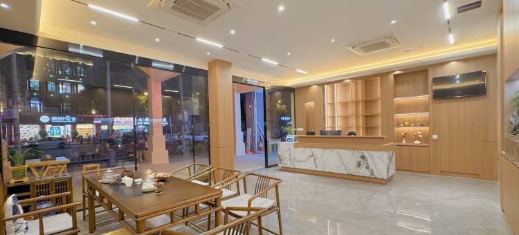 豪庭城市酒店(汀州古城店)图片