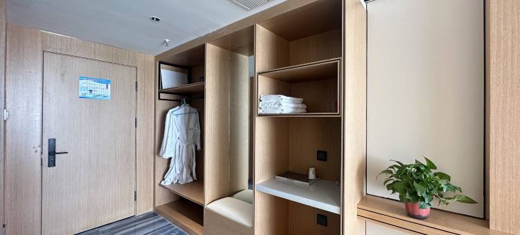 悦港温泉酒店图片