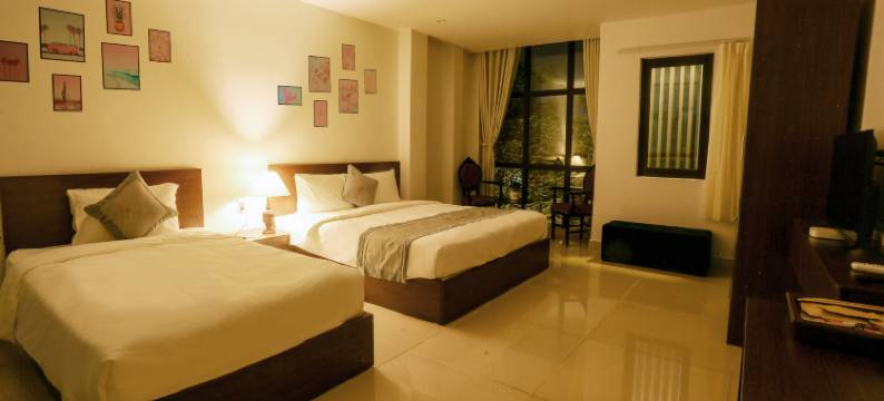 AUI 阮文才(Aui Nguyen Trai)图片