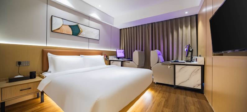 造梦师电竞民宿(南充火车站店)图片