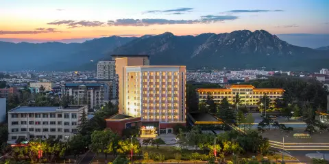 柏曼酒店(嵩山風景區少林大道店)