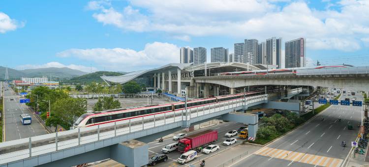 芸岸国际酒店(东莞虎门高铁站店)图片
