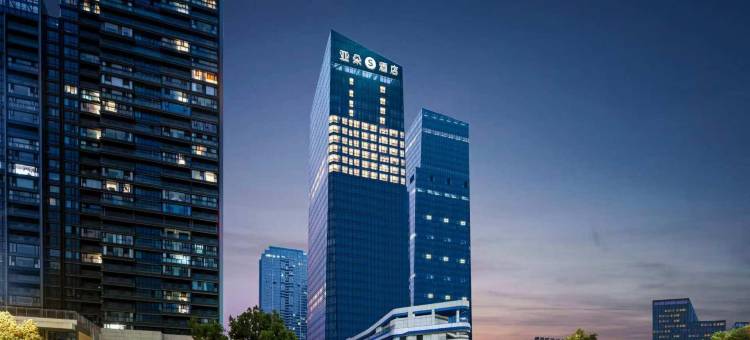 武汉武昌江滩亚朵S酒店图片