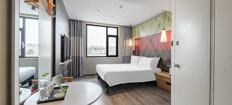 宜必思酒店(济南山师东路千佛山店)图片