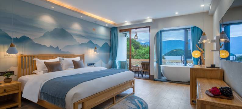 泸沽湖湖畔之梦·半山湖景美宿图片