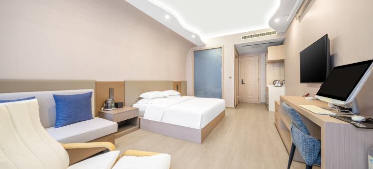 绿原春精品酒店(焦作理工大学双拥主题公园店)图片