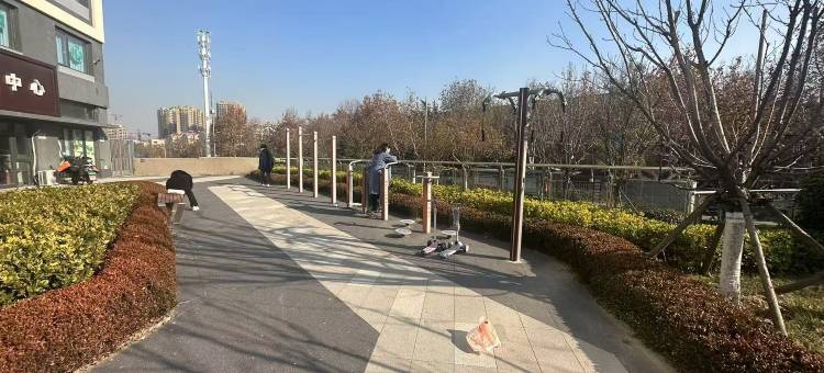 途游电竞民宿(青岛水清沟地铁站店)图片
