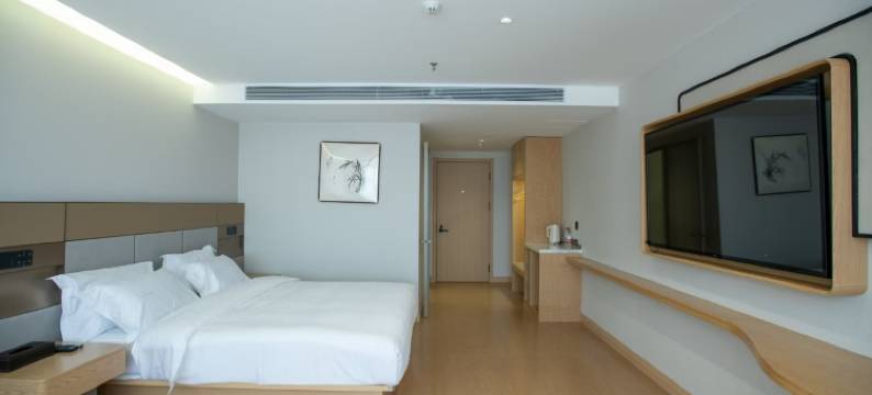 蓝悦酒店(潍坊机场火车站店)图片