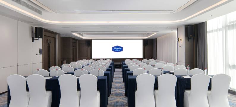 广州白云机场文旅城希尔顿欢朋酒店图片