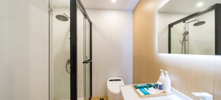 如家UP华驿精选酒店(苏州木渎古镇凯马广场店)图片