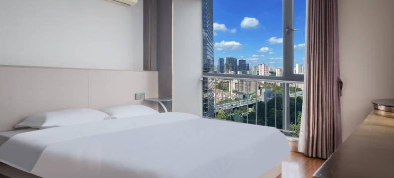 云上端酒店(遂宁万达广场职业技术学院店)图片