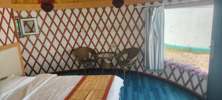 塞外五福游牧人家图片