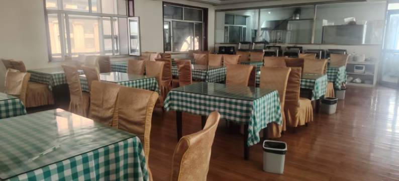 如家华驿酒店(通辽霍林郭勒火车站霍林河夜市店)图片