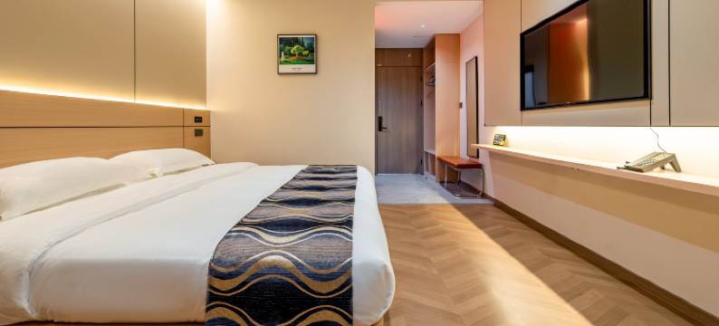 乌兰韵酒店(赤峰克什克腾旗乌兰布统草原景区店)图片