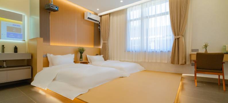 景逸居民宿(桐庐OMG心跳乐园店)图片