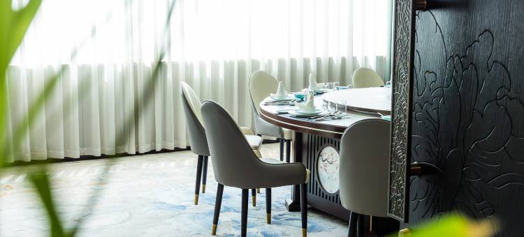 丽呈东山华悦酒店(洛阳开元湖音乐喷泉龙门高铁站店)图片