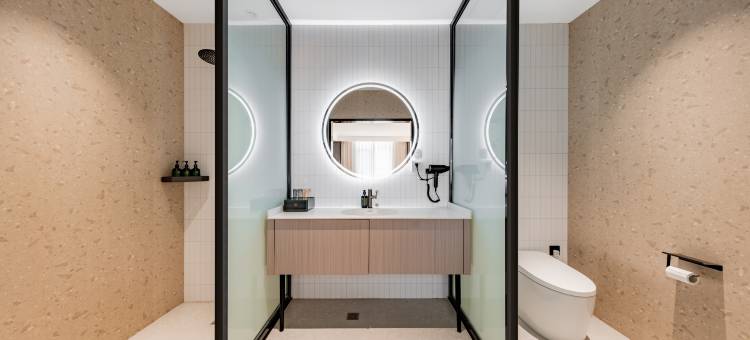 亚悦酒店(鄂尔多斯伊金霍洛旗札萨克镇店)图片