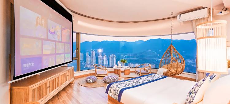 逅舍House·高空江景民宿(解放碑洪崖洞店)图片