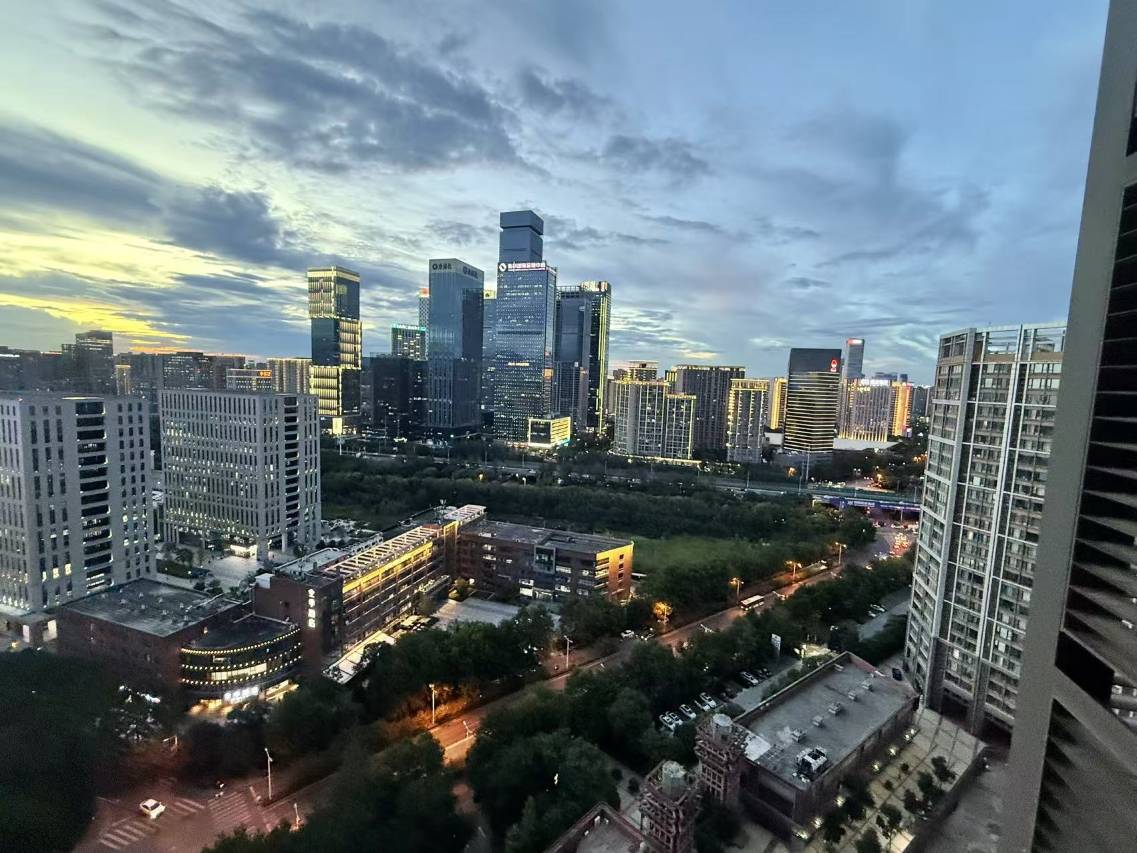 西安唐岛酒店(高新丈八一路地铁站店)图片