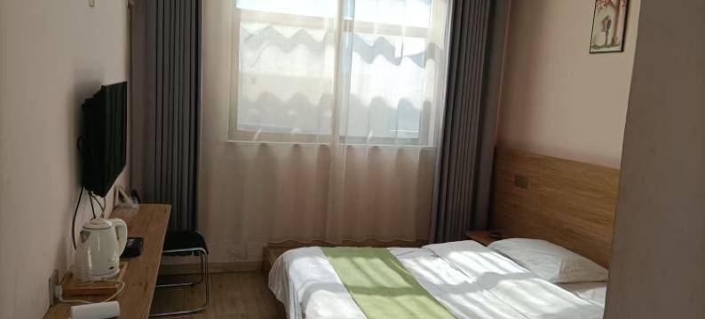 卫辉建业旅馆(新乡医学院店)图片