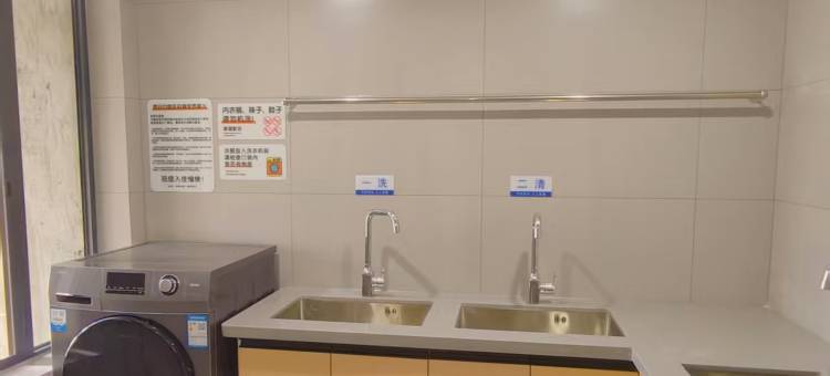 東云阁酒店(自贡彩灯公园梵华1939店)图片