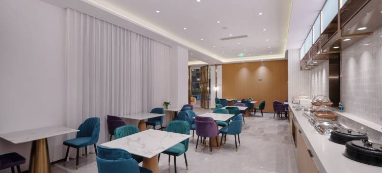 白玉兰酒店(上海漕盈路地铁站吾悦广场店)图片
