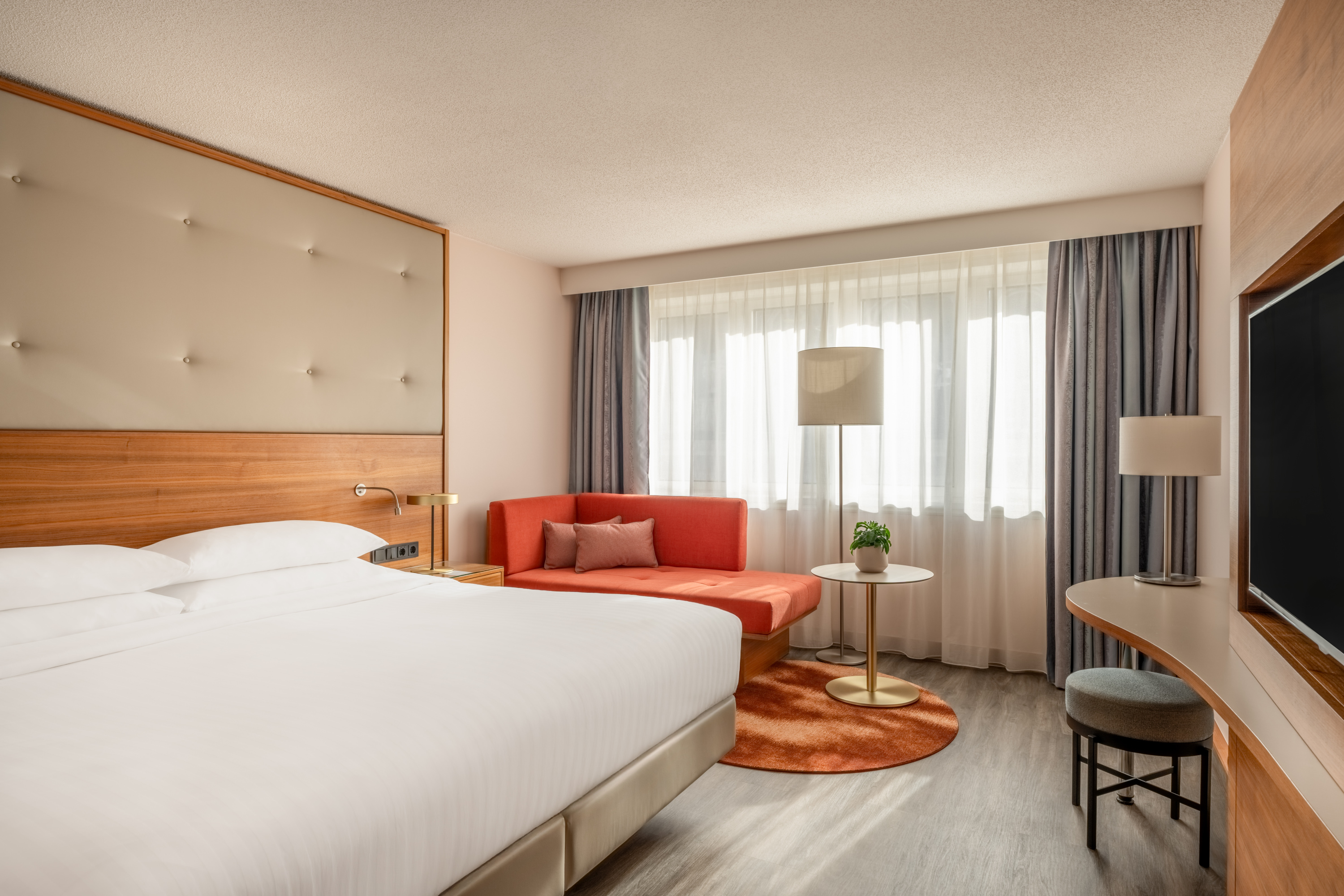 Vienna Marriott Hotel Over view