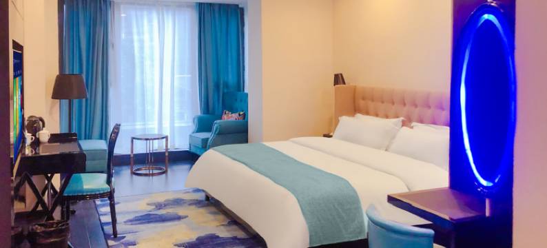 西岸酒店(都江堰融创乐园熊猫谷店)图片