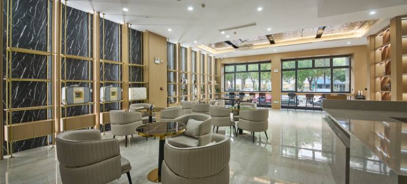 宝丽格酒店(平湖服装城店)图片