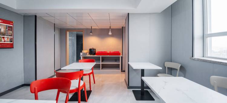 尚客优酒店(阿克苏火车站南湖人民公园店)图片