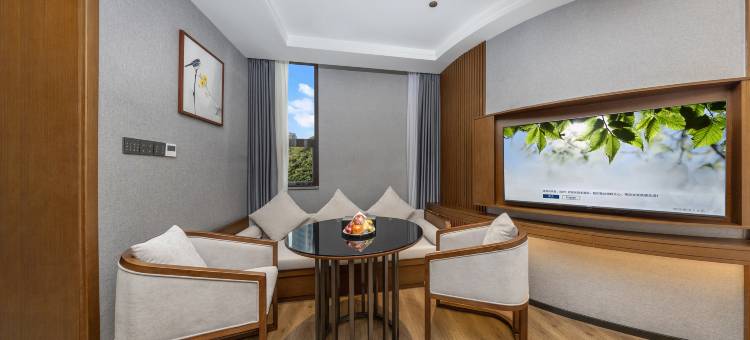 开元颐居酒店(贵阳喷水池黔灵山公园地铁站店)图片