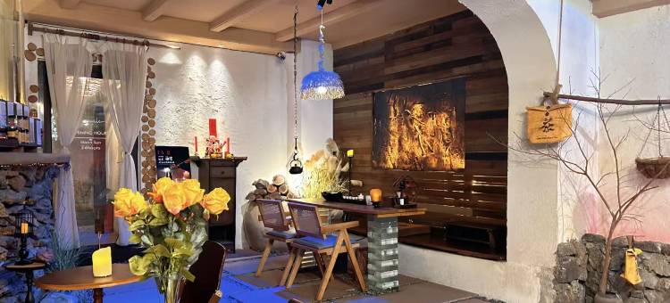 故里·Hometown月泊汤居酒肆|国风庭院(潮州古城牌坊街店)图片