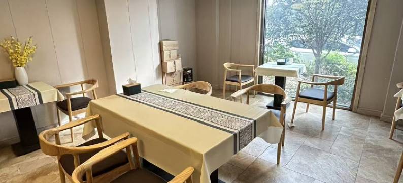 信阳纳雅连锁酒店图片