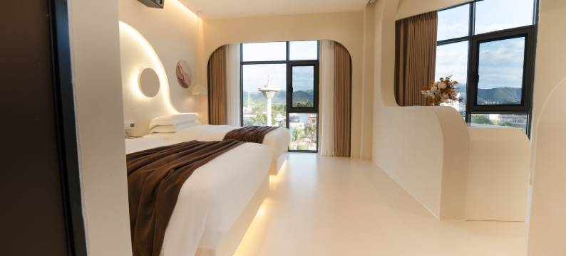 金孔雀酒店图片