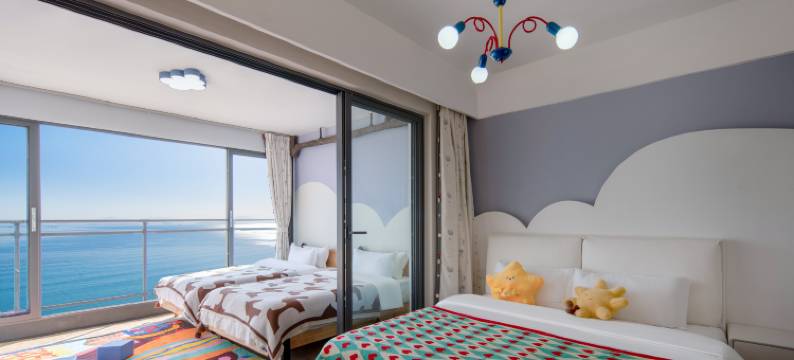 双月湾·栖樾·日落云宿图片