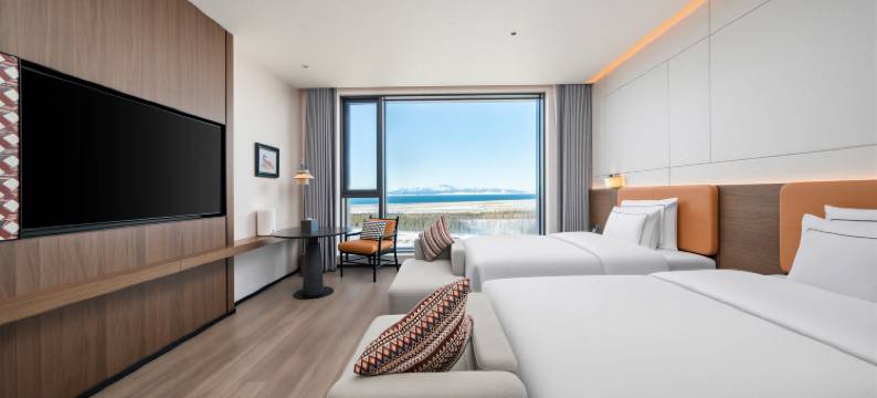 赛里木湖逸扉酒店图片