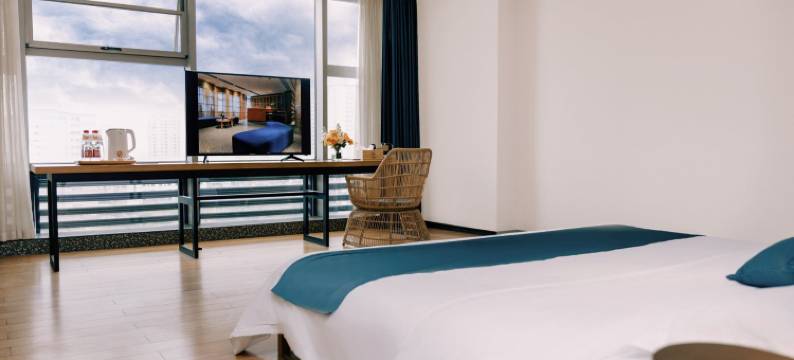 青神悦酒店图片