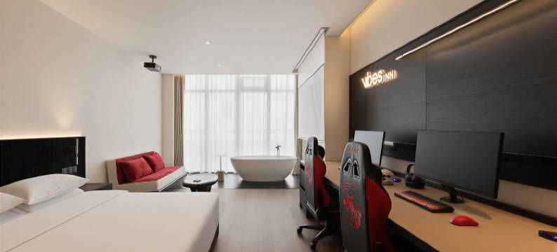 VIbes INN赛博电竞酒店(台州宝龙城店)图片
