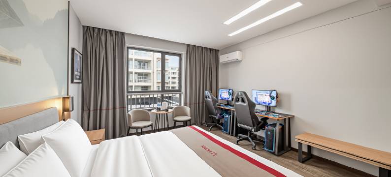 雷神电竞酒店(淄博山东理工大学水晶街店)图片