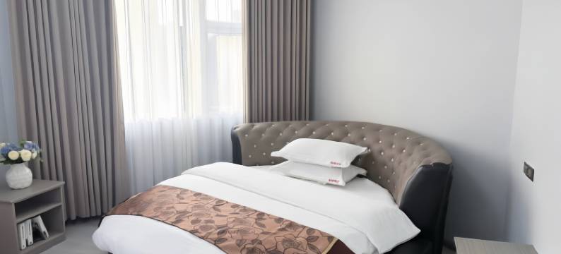 榕江鸿运酒店(村超足球场店)图片