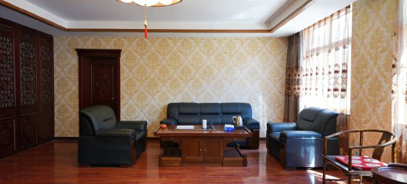 德格浙川康巴大酒店(印经院店)图片