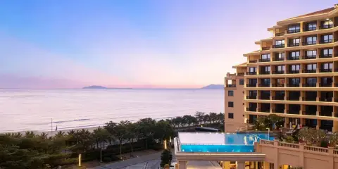 三亞金鳳凰海景酒店